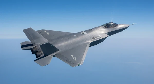 Shenyang J-35 Combat photo