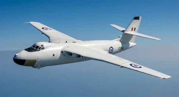 Valiant Bomber photo