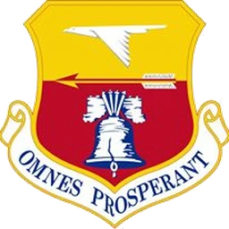 913th Airlift Group emblem